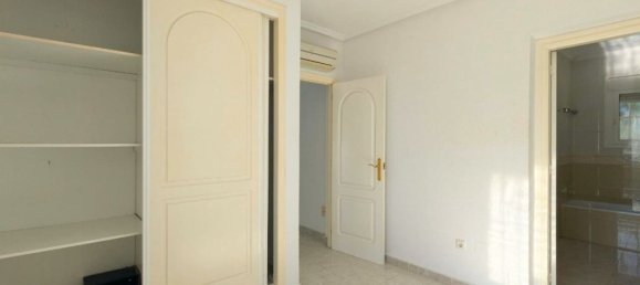 3 bedrooms House in Ciudad Quesada, Spain No. 187958 10