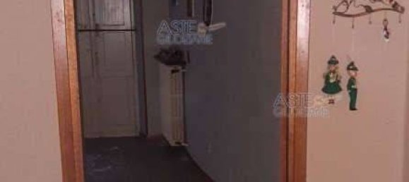 2 bedrooms Apartment in Asti, Italy No. 264984 8