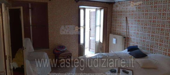 2 bedrooms Apartment in Asti, Italy No. 264984 12