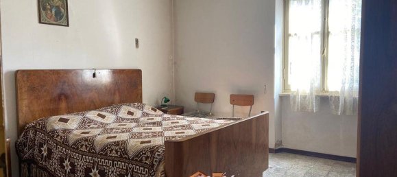 3 rooms Apartment in Massa Lombarda, Italy No. 43510 5