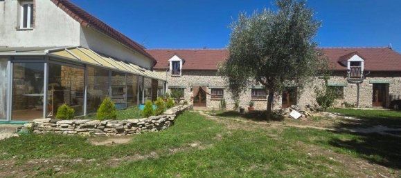 Studio in Seine-et-Marne, France, Nr. 330605 4