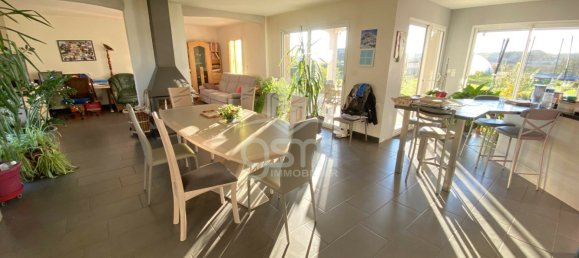 4 bedrooms House in Noyant-de-Touraine, France No. 157385 2