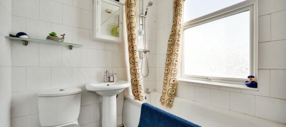 3 bedrooms House in Maidstone, United Kingdom No. 10703 38