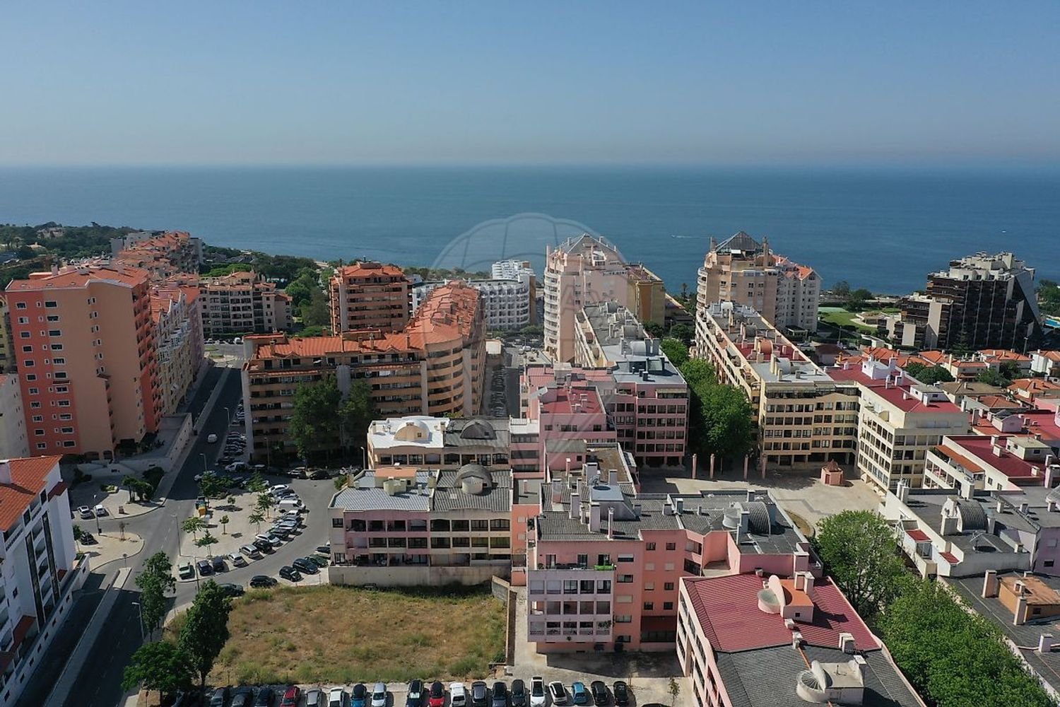 148m² Building in Cascais, Portugal No. 284818