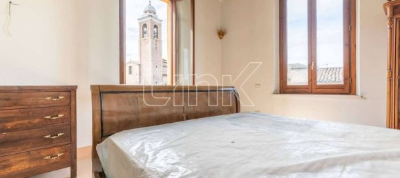 Edificio de 5 habitaciónes en Fabriano, Italy No. 313950 8