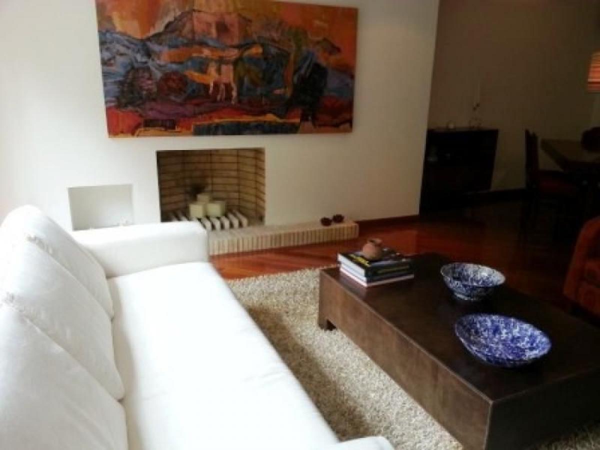 2 bedrooms House in Bogota, Colombia No. 11959