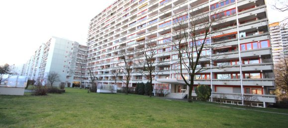 Studio in Munich, Germany No. 185542 2