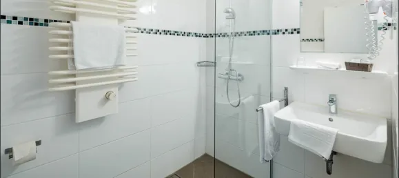 Hôtel à Pinneberg, Germany 676m² No. 84695 7