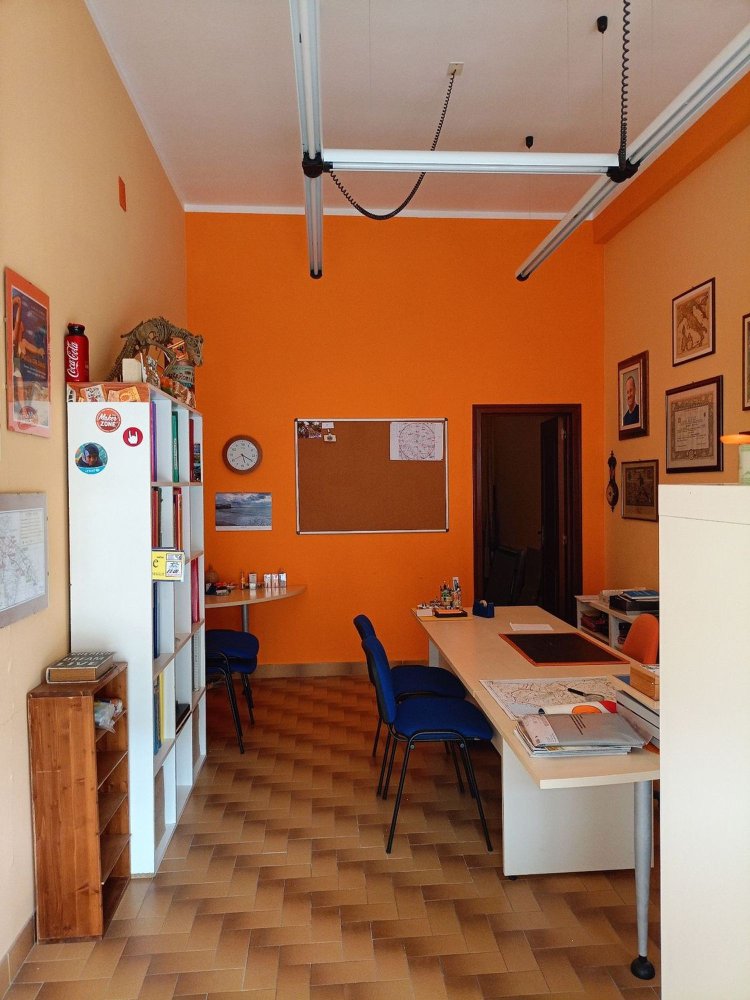 Propiedad comercial en Maglie, Italy 40 m² No. 270254