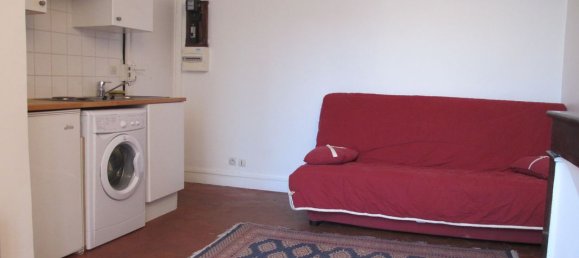 1 bedroom Apartment in Paris, France No. 168764 3