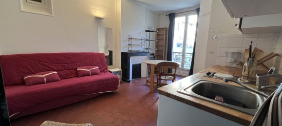 1 bedroom Apartment in Paris, France No. 168764 2