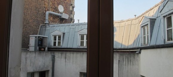 1 bedroom Apartment in Paris, France No. 168764 4