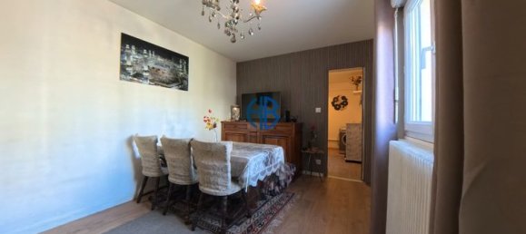 1 bedroom House in La Courneuve, France No. 360086 2