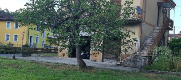 Дом с 4 комнатами в Пиньоне, Италия № 86882 22