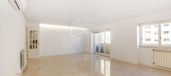 3 chambres Appartement à Oeiras, Portugal No. 353071 2