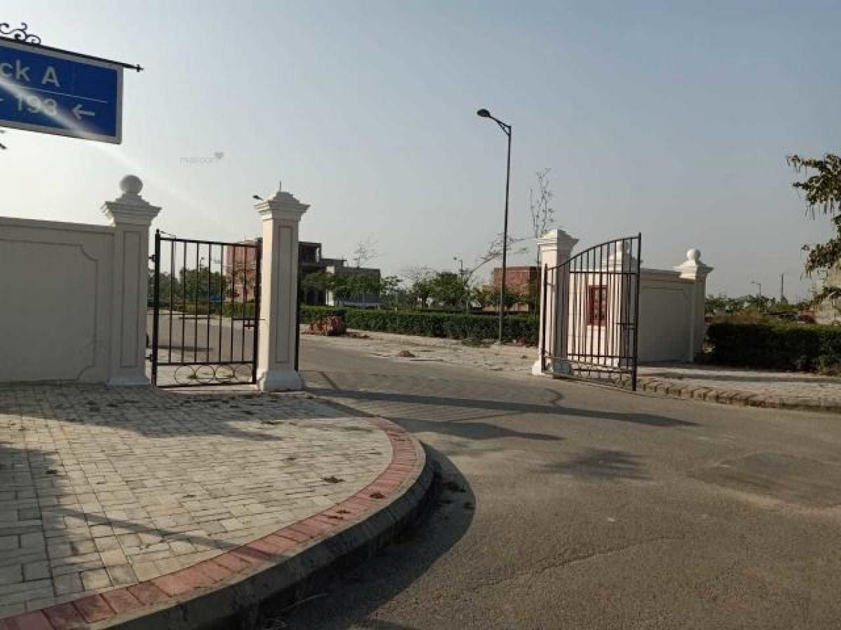 Grundstück in Lucknow, India, Nr. 30321