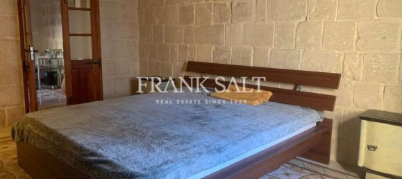 3 bedrooms House in Zabbar, Malta No. 8493 12