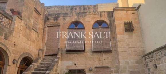 3 bedrooms House in Zabbar, Malta No. 8493 6