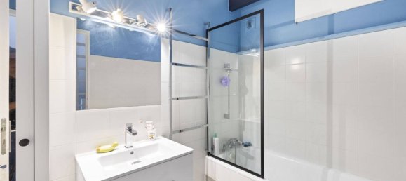 4 chambres Duplex à Romainville, France No. 142427 12