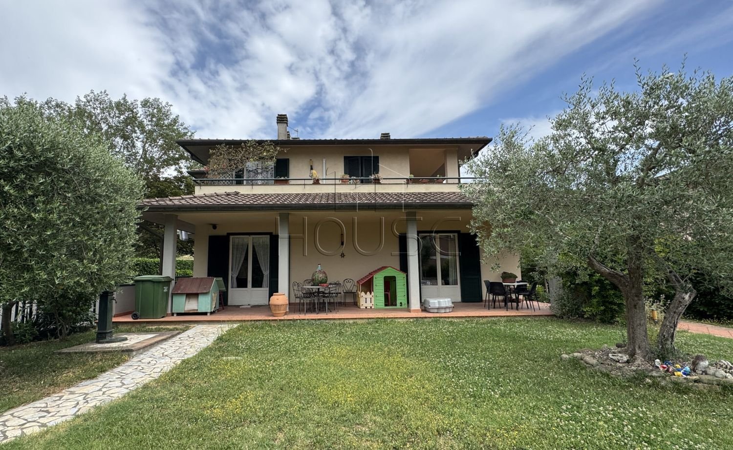 6 bedrooms Villa in Città di Castello, Italy No. 335403