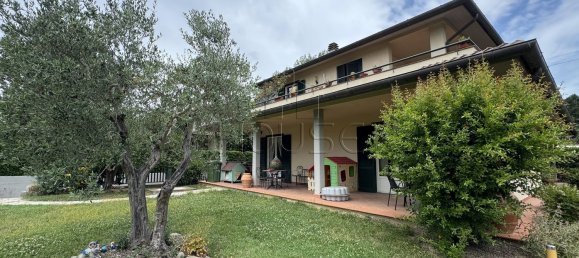 6 bedrooms Villa in Città di Castello, Italy No. 335403 2