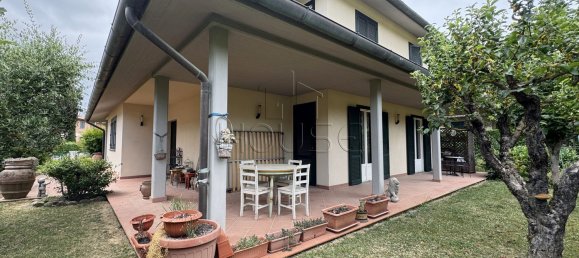 6 bedrooms Villa in Città di Castello, Italy No. 335403 8