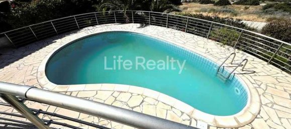 Дом с 3 спальнями в Гермасойя, Кипр № 15154 15