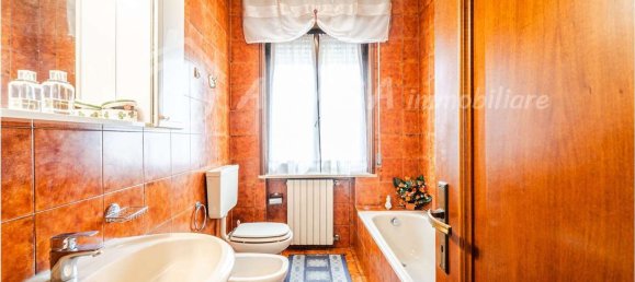 6 rooms Apartment in Fornovo di Taro, Italy No. 284222 20