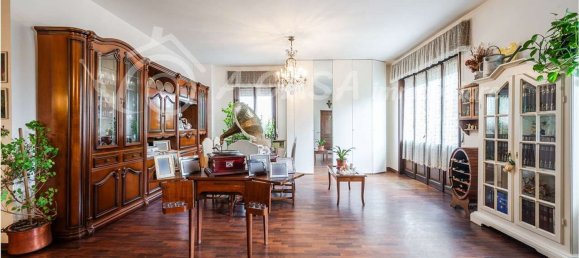 6 rooms Apartment in Fornovo di Taro, Italy No. 284222 6