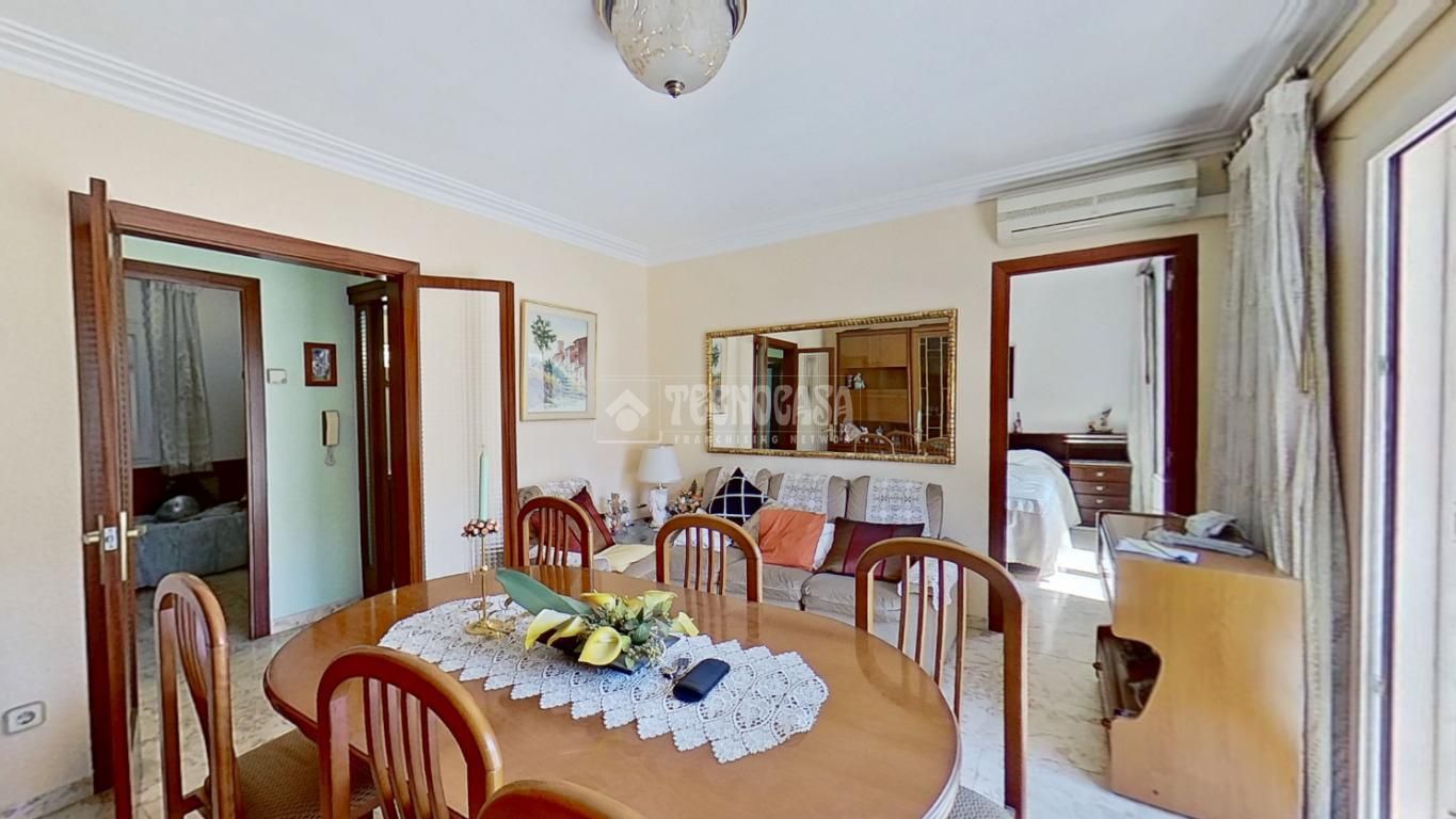 4 bedrooms Apartment in Barcelona, Spain No. 140146