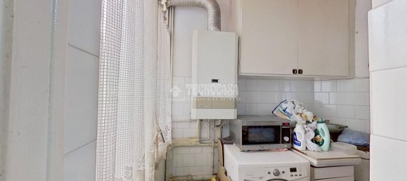 4 bedrooms Apartment in Barcelona, Spain No. 140146 8