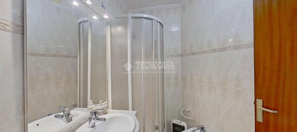 4 bedrooms Apartment in Barcelona, Spain No. 140146 18