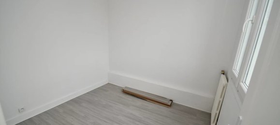 3 Schlafzimmer Wohnung in Les Pavillons-sous-Bois, France, Nr. 184726 5