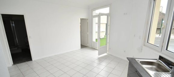 3 Schlafzimmer Wohnung in Les Pavillons-sous-Bois, France, Nr. 184726 4
