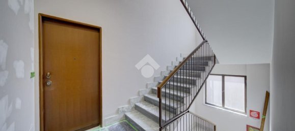 5 bedrooms Apartment in Turin, Italy No. 338005 24