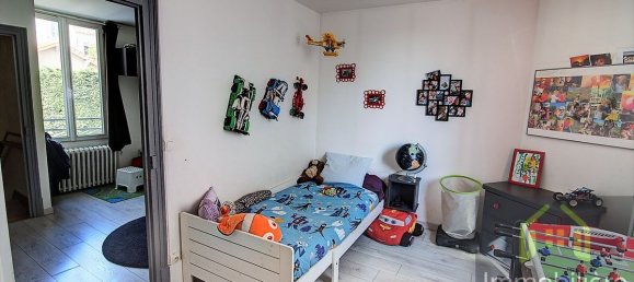 3 Schlafzimmer Haus in Le Perreux-sur-Marne, France, Nr. 176578 2