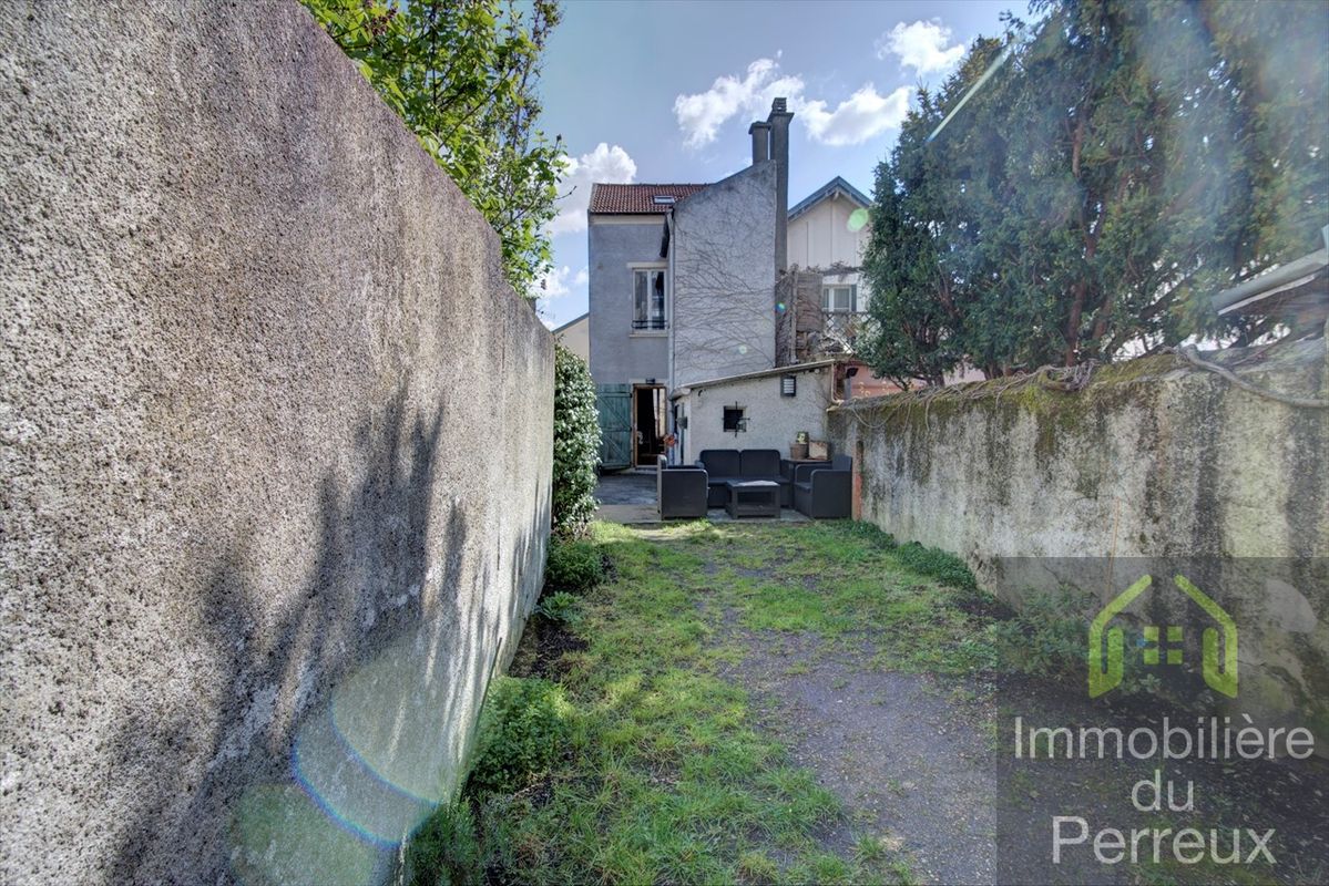 3 Schlafzimmer Haus in Le Perreux-sur-Marne, France, Nr. 176578