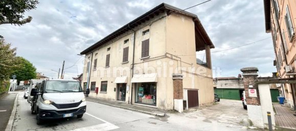 20 غرف نوم منزل في Brescia, Italy رقم 303671 5