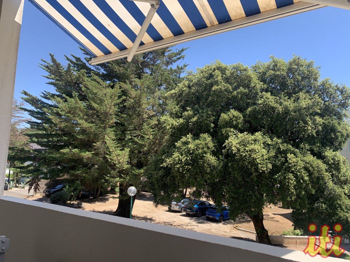 Apartamento de 1 dormitorio en Vendee, France No. 299164