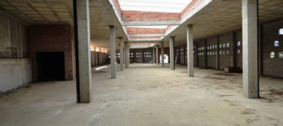 2511m² Commercial property in Casares, Spain No. 3059 8