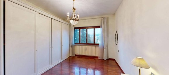 4 rooms Villa in Varese, Italy No. 34257 26