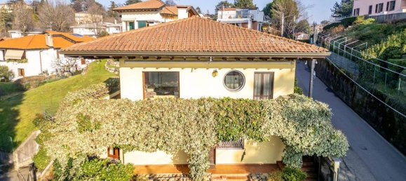 4 rooms Villa in Varese, Italy No. 34257 6
