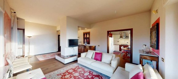 4 rooms Villa in Varese, Italy No. 34257 19