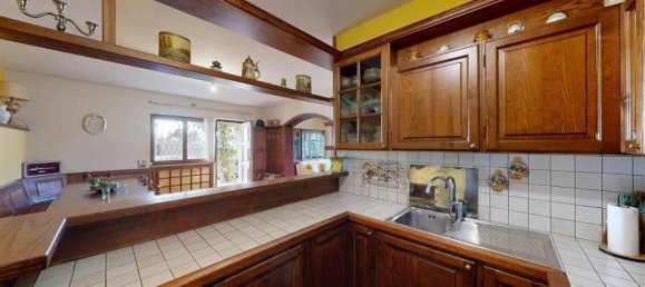 4 rooms Villa in Varese, Italy No. 34257 45