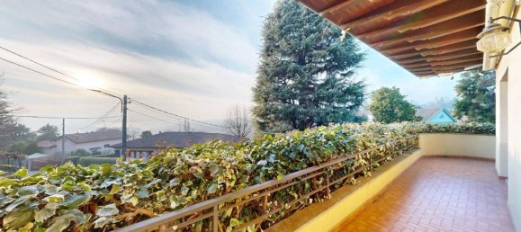 4 rooms Villa in Varese, Italy No. 34257 14