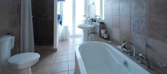 Bungalow de 5 habitaciónes en Main-Taunus, Germany No. 174906 4