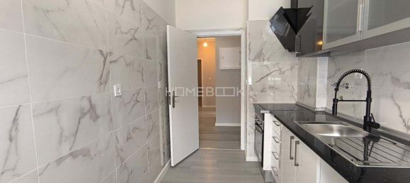 3 bedrooms Apartment in Loures, Portugal No. 95029 2