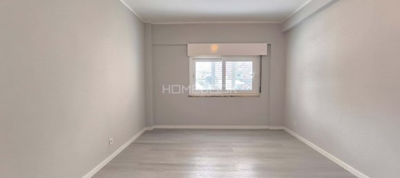 3 bedrooms Apartment in Loures, Portugal No. 95029 4