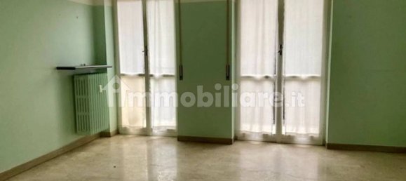 81m² Office in Monza, Italy No. 67933 11