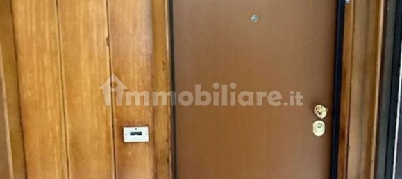 81m² Office in Monza, Italy No. 67933 9